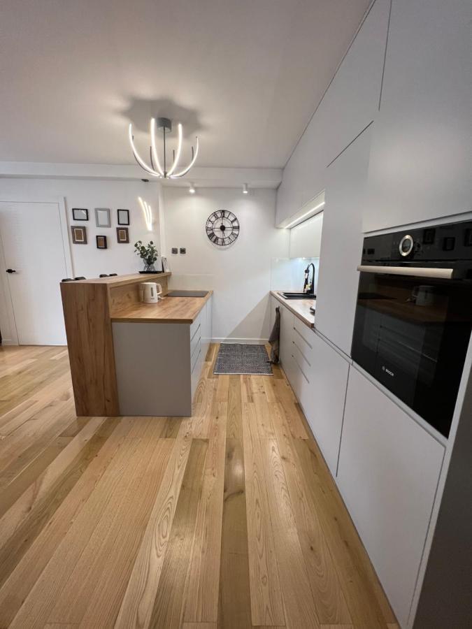 Apartament W Centrum Premium 우스트르치키 돌네 외부 사진